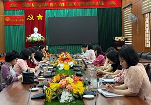 Chi bộ khoa Nhà nước và pháp luật tổ chức sinh hoạt thường kỳ tháng 5/2026